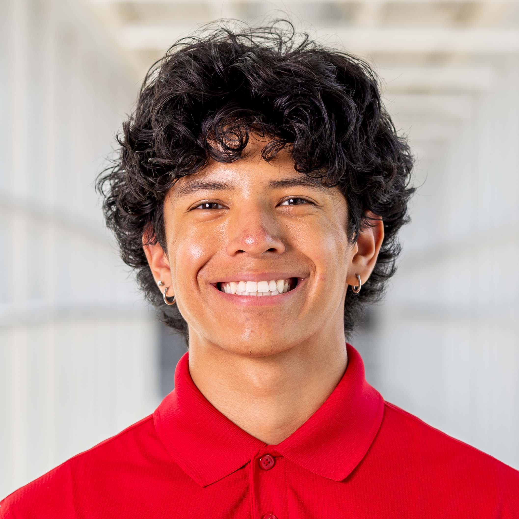Carlos, Cyclone Aide